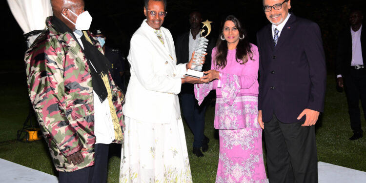 FIRST LADY JANET MUSEVENI RECEIVES INTERNATIONAL WOMEN ICON AWARD