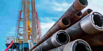 Uganda, Tanzania Review EACOP Progress as Pipeline Nears 80% Completion