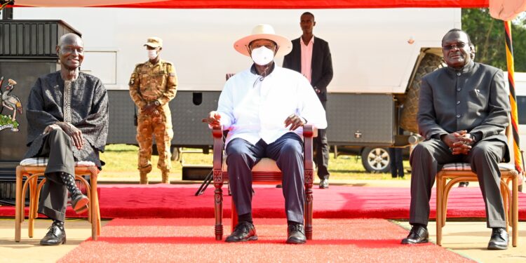 Museveni Praises Chief Justice Owiny-Dollo’s Distinguished Service at Grand Homecoming in Gulu